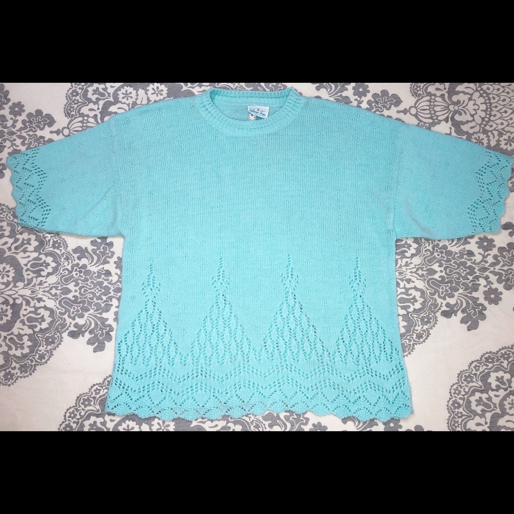 Vintage Village Fair Short Sleeve Knit Sweater